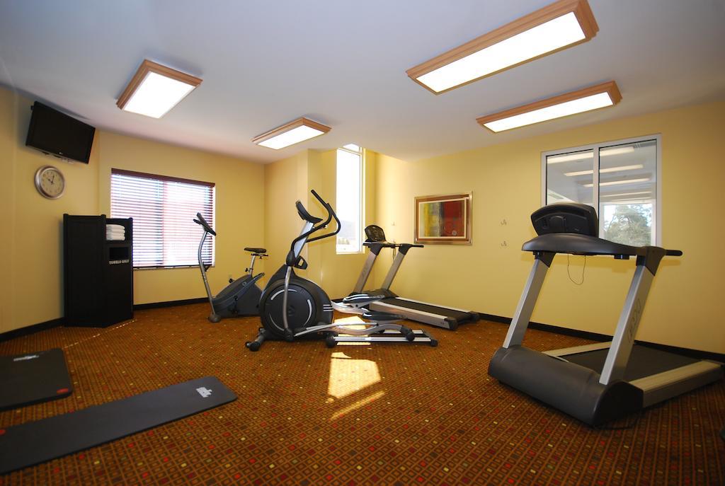 Paradise Inn & Suites Towanda Εξωτερικό φωτογραφία