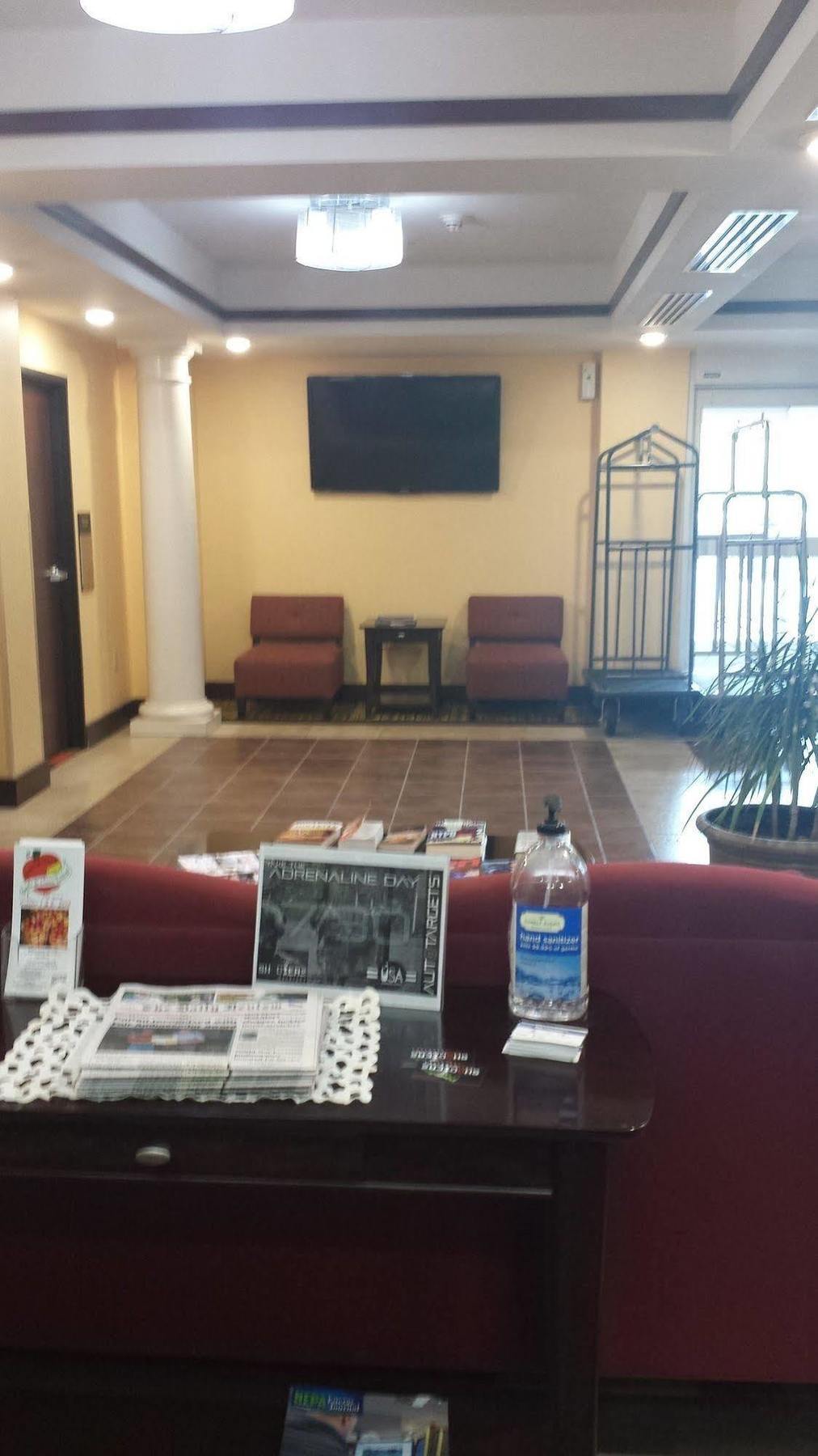 Paradise Inn & Suites Towanda Εξωτερικό φωτογραφία