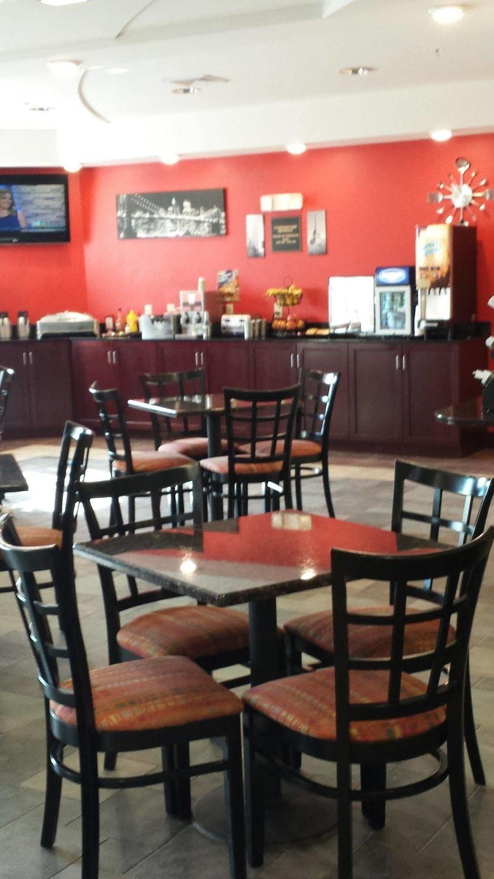 Paradise Inn & Suites Towanda Εξωτερικό φωτογραφία